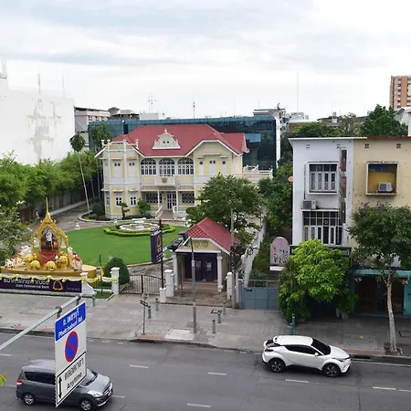 Forrest Bangkok Hotel