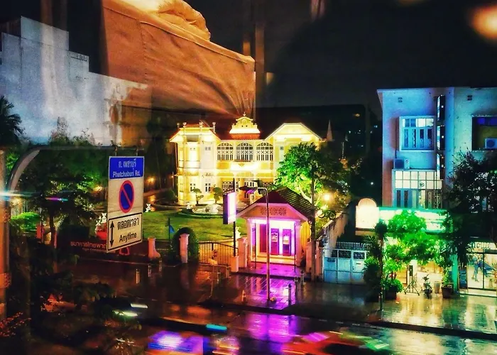 Forrest Bangkok